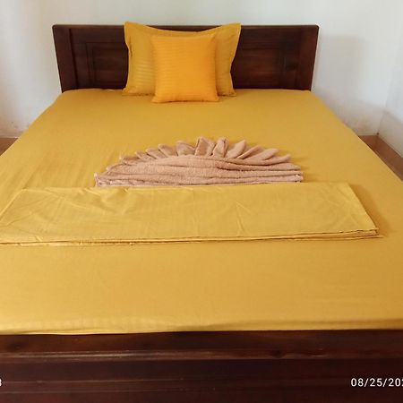 Diyawara Home Stay Anuradhapura Exterior foto