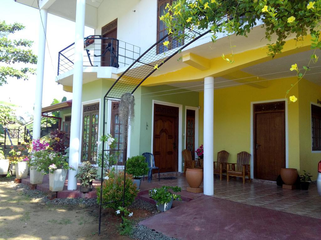 Diyawara Home Stay Anuradhapura Exterior foto